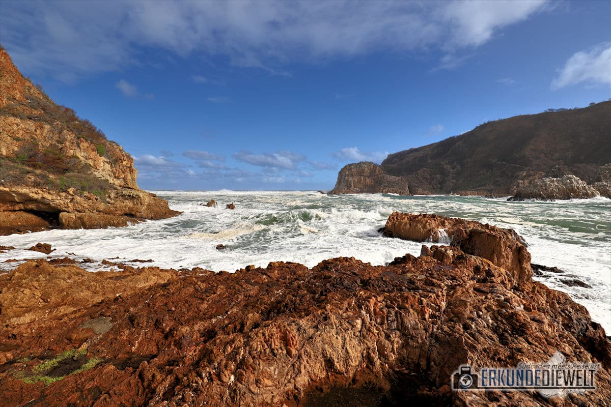 Amazing rocky coastline near the Knysna Heads, South Africa