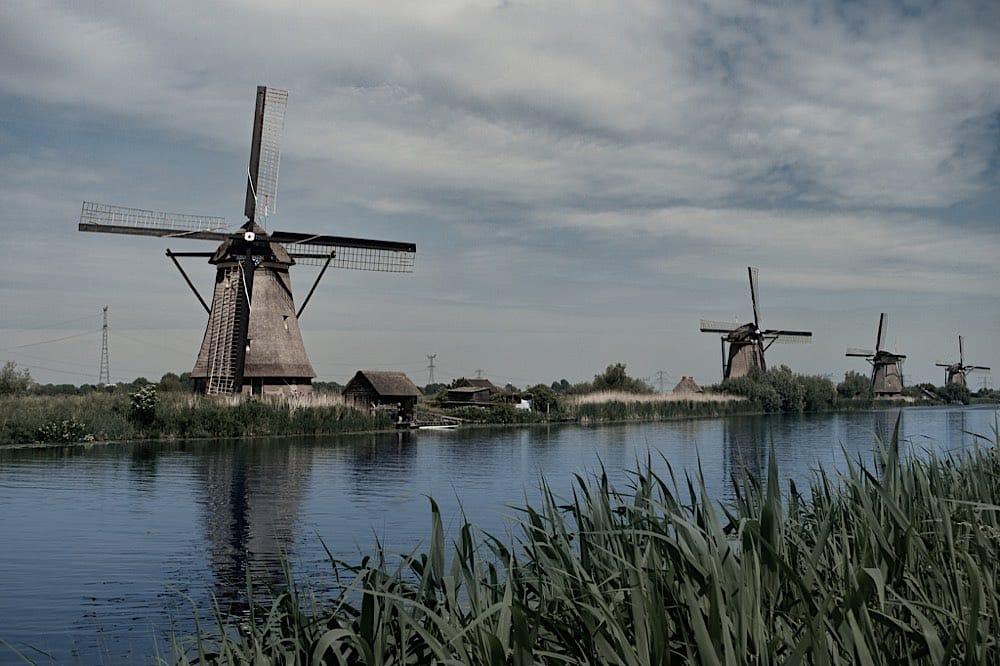 Fotomontag - Windmühlen von Kinderdijk