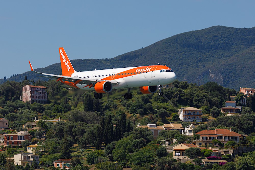 EasyJet im Anflug auf Korfu